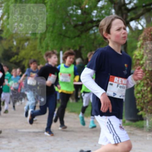 25.04.2026 - Das Zehntel Zöllner http://msf.ph/oto/9622197 25.04.2026 07:40:51 Laufen 2297 meine-sportfotos.de