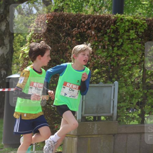 25.04.2026 - Das Zehntel Zöllner http://msf.ph/oto/9622226 25.04.2026 11:39:33 Laufen 10808, 10812 meine-sportfotos.de