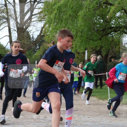 25.04.2026 - Das Zehntel Zöllner http://msf.ph/oto/9622240 25.04.2026 07:40:54 Laufen 3090 meine-sportfotos.de