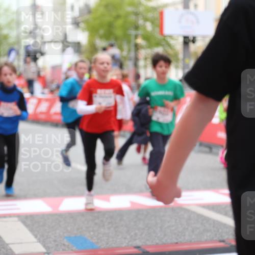 25.04.2026 - Das Zehntel Strokosch-Dieckow http://msf.ph/oto/9622254 25.04.2026 08:52:42 Ziel 1030, 1149, 1631, 1710, 1730, 1769, 2021, 2300, 2451, 2623, 2673, 2680, 2810, 2870, 2886, 2990, 3249, 3613, 3654, 3830, 3969, 4047 meine-sportfotos.de