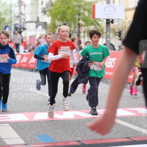 25.04.2026 - Das Zehntel Strokosch-Dieckow http://msf.ph/oto/9622261 25.04.2026 08:52:42 Ziel 1030, 1149, 1631, 1710, 1730, 1769, 2021, 2300, 2451, 2623, 2673, 2680, 2810, 2870, 2886, 2990, 3249, 3613, 3654, 3830, 3969, 4047 meine-sportfotos.de