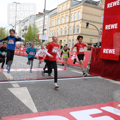 25.04.2026 - Das Zehntel Strokosch-Dieckow http://msf.ph/oto/9622291 25.04.2026 08:52:43 Ziel 1030, 1149, 1710, 1769, 2021, 2300, 2451, 2623, 2673, 2680, 2810, 2870, 2873, 2886, 2990, 3249, 3512, 3533, 3613, 3654, 3830, 3969, 4047 meine-sportfotos.de