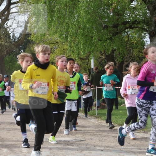 25.04.2026 - Das Zehntel Zöllner http://msf.ph/oto/9622301 25.04.2026 07:40:58 Laufen 2767, 2279, 2052, 10 meine-sportfotos.de