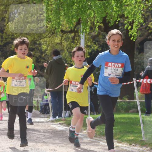 25.04.2026 - Das Zehntel Zöllner http://msf.ph/oto/9622311 25.04.2026 11:39:35 Laufen 804, 12302, 123, 12744 meine-sportfotos.de
