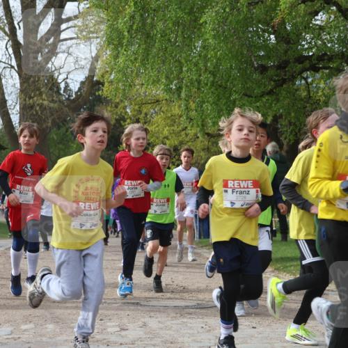 25.04.2026 - Das Zehntel Zöllner http://msf.ph/oto/9622315 25.04.2026 07:40:59 Laufen 2767, 2728, 2052, 2279, 32510 meine-sportfotos.de