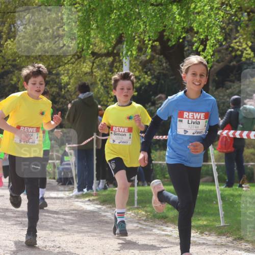 25.04.2026 - Das Zehntel Zöllner http://msf.ph/oto/9622316 25.04.2026 11:39:36 Laufen 12304, 12744 meine-sportfotos.de