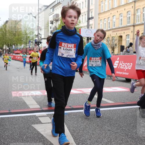 25.04.2026 - Das Zehntel Strokosch-Dieckow http://msf.ph/oto/9622349 25.04.2026 08:52:44 Ziel 1030, 1149, 1710, 1769, 2300, 2451, 2623, 2673, 2680, 2870, 2873, 2886, 2990, 3249, 3512, 3533, 3613, 3654, 3707, 3830, 3969, 4047 meine-sportfotos.de