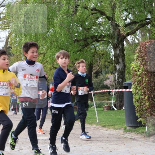 25.04.2026 - Das Zehntel Zöllner http://msf.ph/oto/9622431 25.04.2026 07:41:06 Laufen 1974, 3432 meine-sportfotos.de