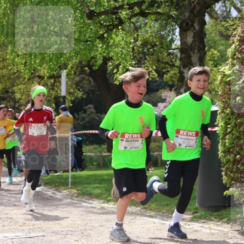 25.04.2026 - Das Zehntel Zöllner http://msf.ph/oto/9622448 25.04.2026 11:39:38 Laufen 12804, 12725 meine-sportfotos.de