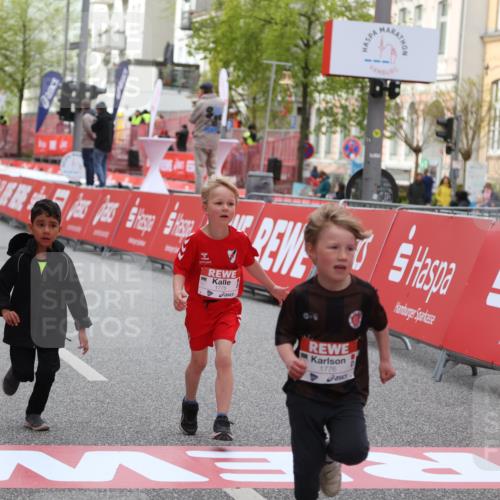 25.04.2026 - Das Zehntel Strokosch-Dieckow http://msf.ph/oto/9622449 25.04.2026 09:14:29 Ziel 1775, 1776, 1780, 1810, 3463 meine-sportfotos.de