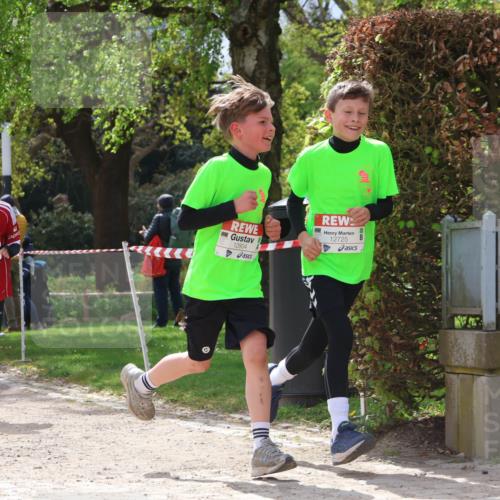 25.04.2026 - Das Zehntel Zöllner http://msf.ph/oto/9622463 25.04.2026 11:39:38 Laufen 12804, 12725 meine-sportfotos.de