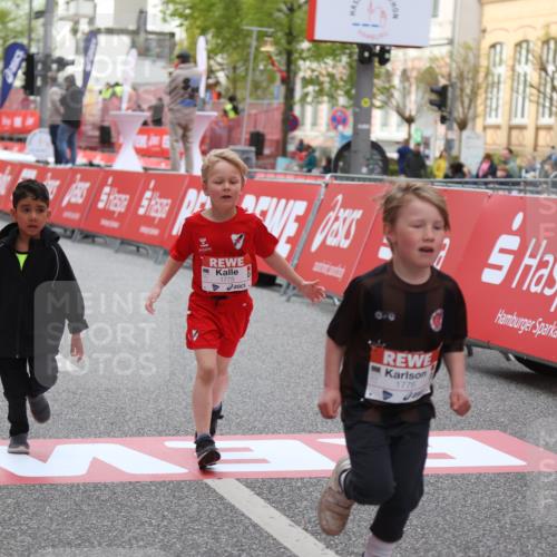 25.04.2026 - Das Zehntel Strokosch-Dieckow http://msf.ph/oto/9622465 25.04.2026 09:14:30 Ziel 1775, 1776, 1780, 1810, 3463 meine-sportfotos.de