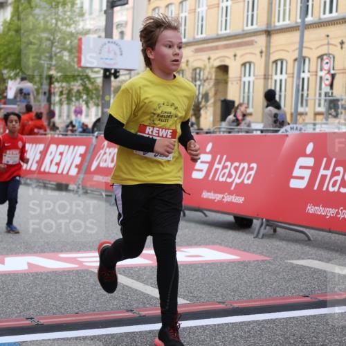 25.04.2026 - Das Zehntel Strokosch-Dieckow http://msf.ph/oto/9622484 25.04.2026 08:52:48 Ziel 1367, 1710, 1769, 2300, 2307, 2451, 2673, 2680, 2746, 2797, 2870, 2871, 2873, 2877, 2884, 2901, 2990, 3167, 3249, 3423, 3512, 3533, 3691, 3707, 3811, 3969, 4037, 4047 meine-sportfotos.de