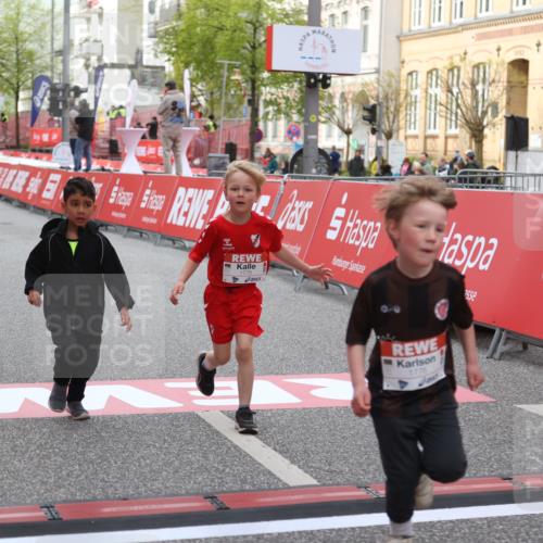 25.04.2026 - Das Zehntel Strokosch-Dieckow http://msf.ph/oto/9622501 25.04.2026 09:14:30 Ziel 1775, 1776, 1780, 1810, 3463 meine-sportfotos.de
