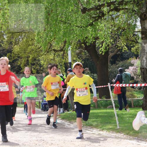 25.04.2026 - Das Zehntel Zöllner http://msf.ph/oto/9622505 25.04.2026 11:39:39 Laufen 10992 meine-sportfotos.de