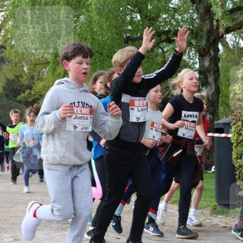 25.04.2026 - Das Zehntel Zöllner http://msf.ph/oto/9622508 25.04.2026 07:41:12 Laufen 1021, 2171, 215 meine-sportfotos.de