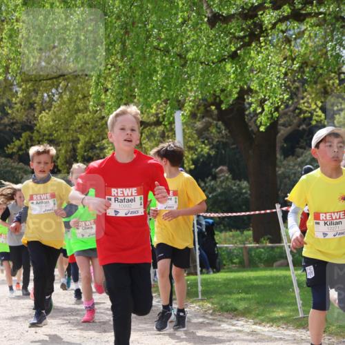 25.04.2026 - Das Zehntel Zöllner http://msf.ph/oto/9622542 25.04.2026 11:39:40 Laufen 11802, 10992, 12271 meine-sportfotos.de
