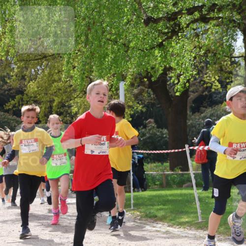 25.04.2026 - Das Zehntel Zöllner http://msf.ph/oto/9622549 25.04.2026 11:39:40 Laufen 10992, 2271 meine-sportfotos.de