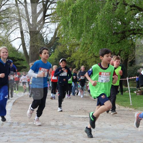 25.04.2026 - Das Zehntel Zöllner http://msf.ph/oto/9622551 25.04.2026 07:41:14 Laufen 1438, 1407 meine-sportfotos.de