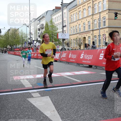 25.04.2026 - Das Zehntel Strokosch-Dieckow http://msf.ph/oto/9622555 25.04.2026 08:52:50 Ziel 1367, 1710, 1769, 1789, 2300, 2307, 2495, 2746, 2797, 2870, 2871, 2873, 2877, 2884, 2901, 3112, 3164, 3167, 3175, 3249, 3348, 3380, 3423, 3512, 3533, 3691, 3707, 3811, 4037 meine-sportfotos.de