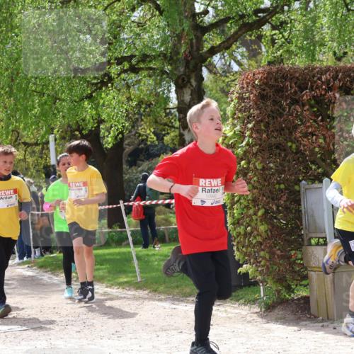 25.04.2026 - Das Zehntel Zöllner http://msf.ph/oto/9622594 25.04.2026 11:39:41 Laufen 10992, 12271 meine-sportfotos.de