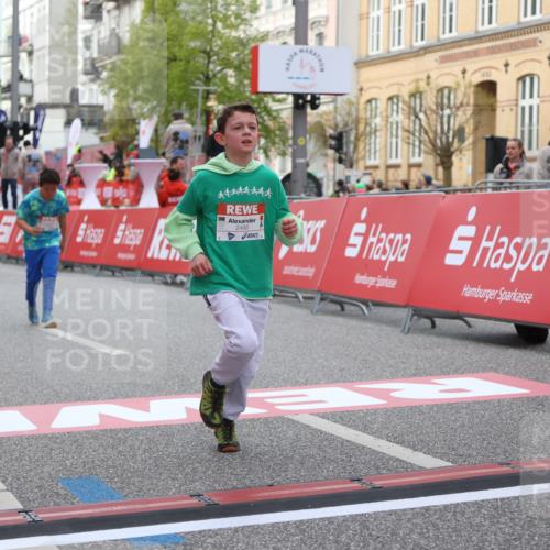 25.04.2026 - Das Zehntel Strokosch-Dieckow http://msf.ph/oto/9622605 25.04.2026 08:52:52 Ziel 1367, 1789, 1798, 2307, 2325, 2495, 2746, 2785, 2797, 2871, 2877, 2884, 2901, 3112, 3164, 3167, 3175, 3348, 3380, 3423, 3691, 3707, 3811, 4037 meine-sportfotos.de