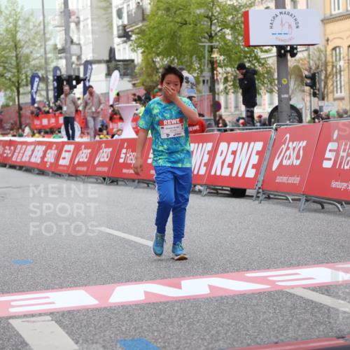 25.04.2026 - Das Zehntel Strokosch-Dieckow http://msf.ph/oto/9622643 25.04.2026 08:52:54 Ziel 1139, 1273, 1367, 1368, 1589, 1789, 1798, 1981, 2307, 2325, 2495, 2785, 2797, 2871, 2877, 2884, 3112, 3164, 3167, 3175, 3181, 3348, 3380, 3423, 3695, 4037 meine-sportfotos.de