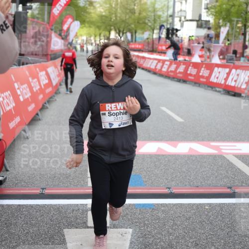 25.04.2026 - Das Zehntel Strokosch-Dieckow http://msf.ph/oto/9622715 25.04.2026 09:14:40 Ziel 2413 meine-sportfotos.de