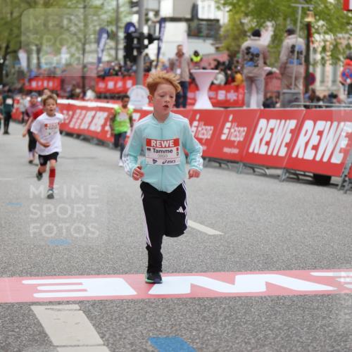 25.04.2026 - Das Zehntel Strokosch-Dieckow http://msf.ph/oto/9622720 25.04.2026 08:56:12 Ziel 1070, 1160, 1304, 1381, 1657, 1818, 2056, 2398, 2439, 2584, 2650, 2711, 2769, 2793, 3062, 3091, 3128, 3516, 3668, 3678, 3721, 3814, 3893 meine-sportfotos.de