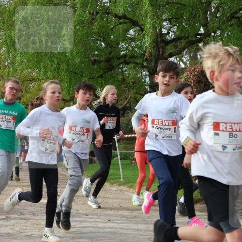 25.04.2026 - Das Zehntel Zöllner http://msf.ph/oto/9622727 25.04.2026 07:41:27 Laufen 3547, 3525, 3527, 3373 meine-sportfotos.de