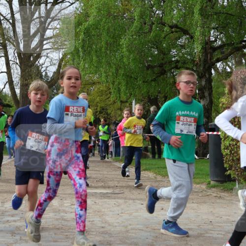 25.04.2026 - Das Zehntel Zöllner http://msf.ph/oto/9622736 25.04.2026 07:41:28 Laufen 1239, 251, 3547 meine-sportfotos.de