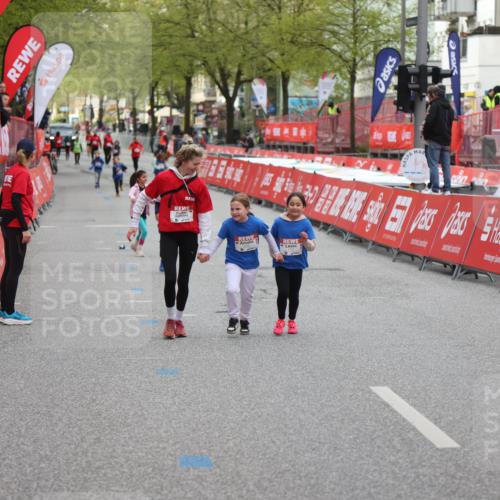 25.04.2026 - Das Zehntel Strokosch-Dieckow http://msf.ph/oto/9622750 25.04.2026 09:14:50 Ziel  meine-sportfotos.de