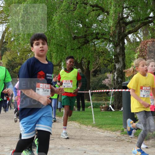 25.04.2026 - Das Zehntel Zöllner http://msf.ph/oto/9622766 25.04.2026 07:41:29 Laufen 1410, 1867, 3186 meine-sportfotos.de