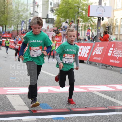25.04.2026 - Das Zehntel Strokosch-Dieckow http://msf.ph/oto/9622778 25.04.2026 08:56:14 Ziel 1070, 1160, 1304, 1381, 1565, 1614, 1657, 2056, 2398, 2650, 2711, 2769, 2793, 3128, 3516, 3814, 3893 meine-sportfotos.de