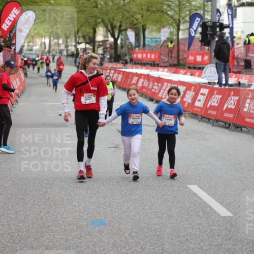 25.04.2026 - Das Zehntel Strokosch-Dieckow http://msf.ph/oto/9622799 25.04.2026 09:14:52 Ziel  meine-sportfotos.de
