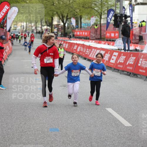 25.04.2026 - Das Zehntel Strokosch-Dieckow http://msf.ph/oto/9622816 25.04.2026 09:14:52 Ziel  meine-sportfotos.de
