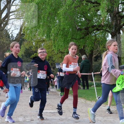 25.04.2026 - Das Zehntel Zöllner http://msf.ph/oto/9622822 25.04.2026 07:41:33 Laufen 1868, 3093, 40 meine-sportfotos.de