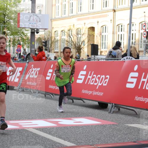 25.04.2026 - Das Zehntel Strokosch-Dieckow http://msf.ph/oto/9622831 25.04.2026 08:56:16 Ziel 1070, 1160, 1304, 1381, 1424, 1565, 1614, 1657, 1975, 2056, 2387, 2398, 2682, 2769, 2793, 3105, 3516, 3757, 3814, 3893, 4006 meine-sportfotos.de