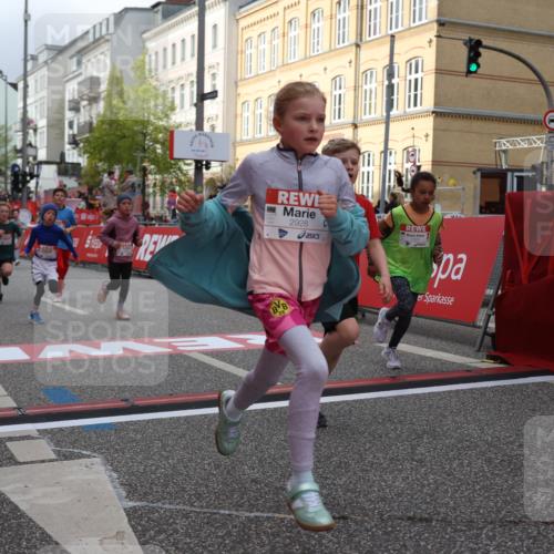 25.04.2026 - Das Zehntel Strokosch-Dieckow http://msf.ph/oto/9622866 25.04.2026 08:56:17 Ziel 1070, 1160, 1304, 1381, 1424, 1565, 1614, 1975, 2037, 2056, 2387, 2398, 2682, 2769, 3105, 3445, 3516, 3757, 3814, 3893, 4006 meine-sportfotos.de