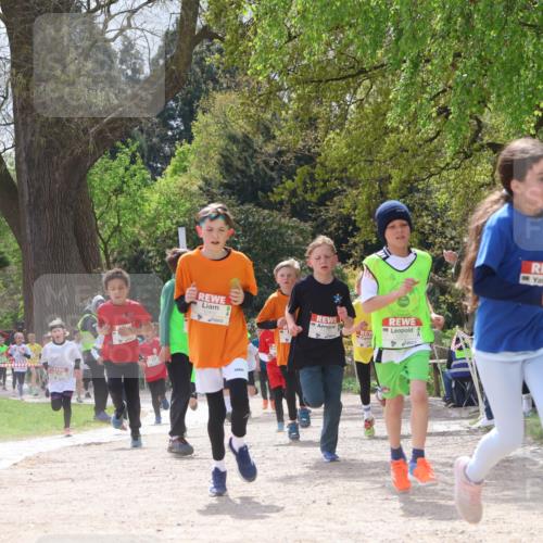 25.04.2026 - Das Zehntel Zöllner http://msf.ph/oto/9622874 25.04.2026 11:39:46 Laufen 11012 meine-sportfotos.de