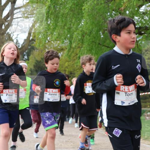 25.04.2026 - Das Zehntel Zöllner http://msf.ph/oto/9622905 25.04.2026 07:41:40 Laufen 2954, 2944, 2010 meine-sportfotos.de