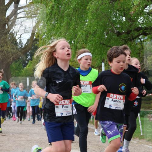 25.04.2026 - Das Zehntel Zöllner http://msf.ph/oto/9622918 25.04.2026 07:41:40 Laufen 2954, 3183, 2944 meine-sportfotos.de