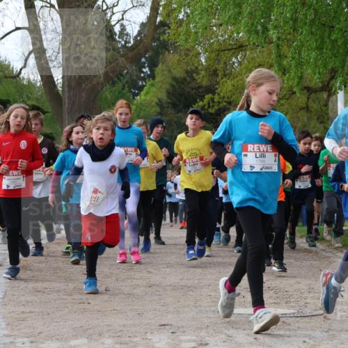 25.04.2026 - Das Zehntel Zöllner http://msf.ph/oto/9622971 25.04.2026 07:41:44 Laufen 1717, 1768, 1773 meine-sportfotos.de
