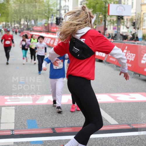 25.04.2026 - Das Zehntel Strokosch-Dieckow http://msf.ph/oto/9622982 25.04.2026 09:14:57 Ziel 2092, 2107 meine-sportfotos.de
