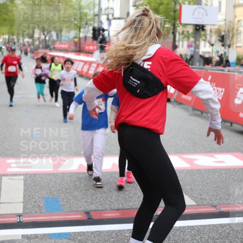 25.04.2026 - Das Zehntel Strokosch-Dieckow http://msf.ph/oto/9622989 25.04.2026 09:14:57 Ziel 2092, 2107 meine-sportfotos.de