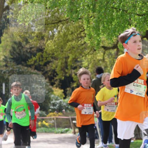 25.04.2026 - Das Zehntel Zöllner http://msf.ph/oto/9622995 25.04.2026 11:39:48 Laufen 12406, 12452, 11735 meine-sportfotos.de