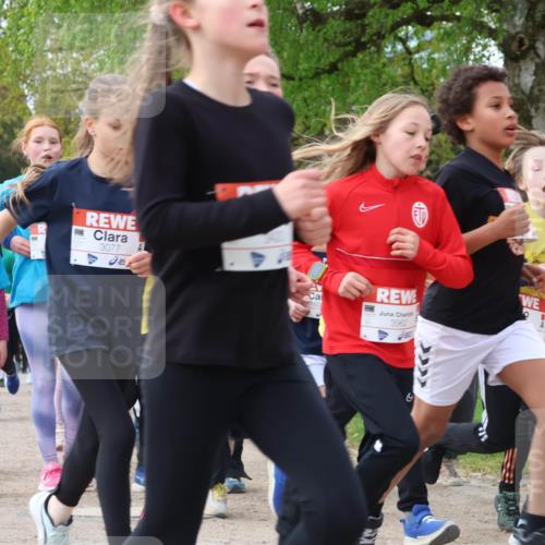 25.04.2026 - Das Zehntel Zöllner http://msf.ph/oto/9623007 25.04.2026 07:41:47 Laufen 1382, 1772, 3077, 185, 3962, 1841 meine-sportfotos.de