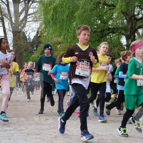 25.04.2026 - Das Zehntel Zöllner http://msf.ph/oto/9623032 25.04.2026 07:41:48 Laufen 1772, 1473, 1368 meine-sportfotos.de