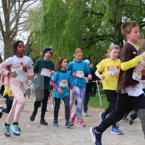 25.04.2026 - Das Zehntel Zöllner http://msf.ph/oto/9623036 25.04.2026 07:41:48 Laufen 3544, 2071 meine-sportfotos.de