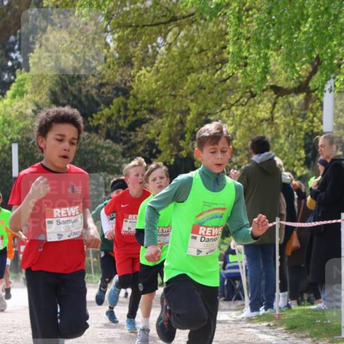 25.04.2026 - Das Zehntel Zöllner http://msf.ph/oto/9623083 25.04.2026 11:39:50 Laufen 12924, 12797, 13024 meine-sportfotos.de